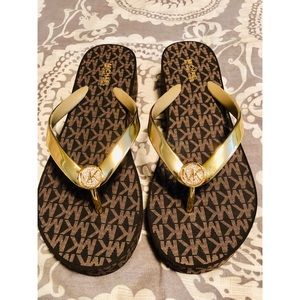 Michael Kors Bedford Flip Flop Metallic PVC